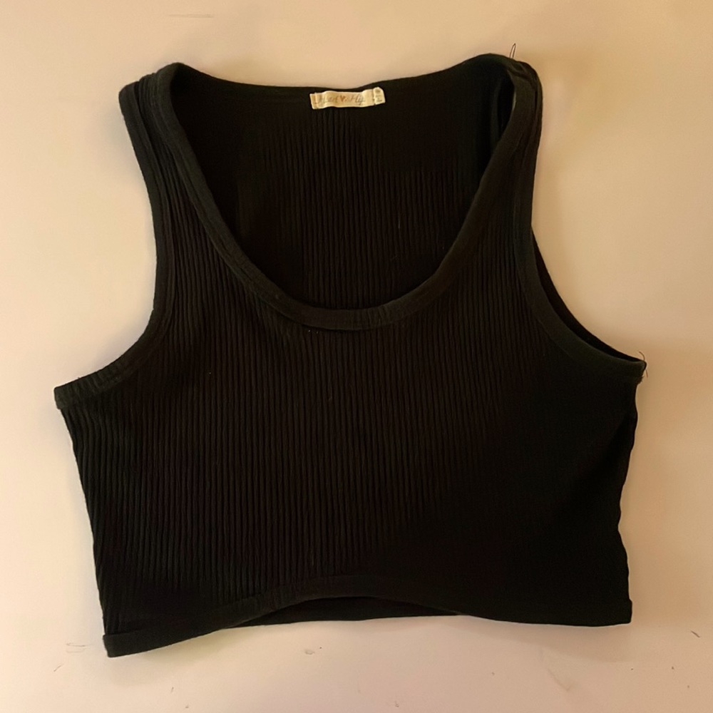 Black crop top size medium